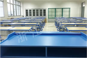 Art Classroom美術(shù)室3