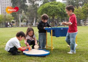 Sensory perception seriesDoll sandbox (blue)