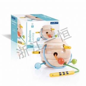 Wear classHoneycomb threading toy
