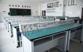 Physical laboratory豪華物理電學(xué)實(shí)驗(yàn)室