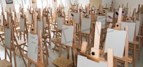 Art classroom美術(shù)室