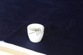 Glass instrument坩堝