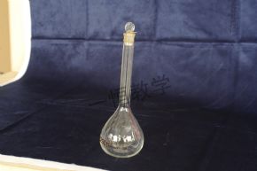 Glass instrument容量瓶